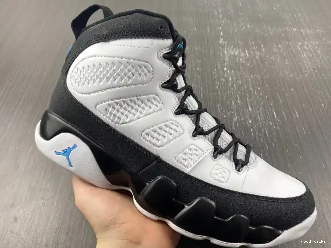 Rep 9 Jordan Blue Air Retro CT8019-140 University 0609